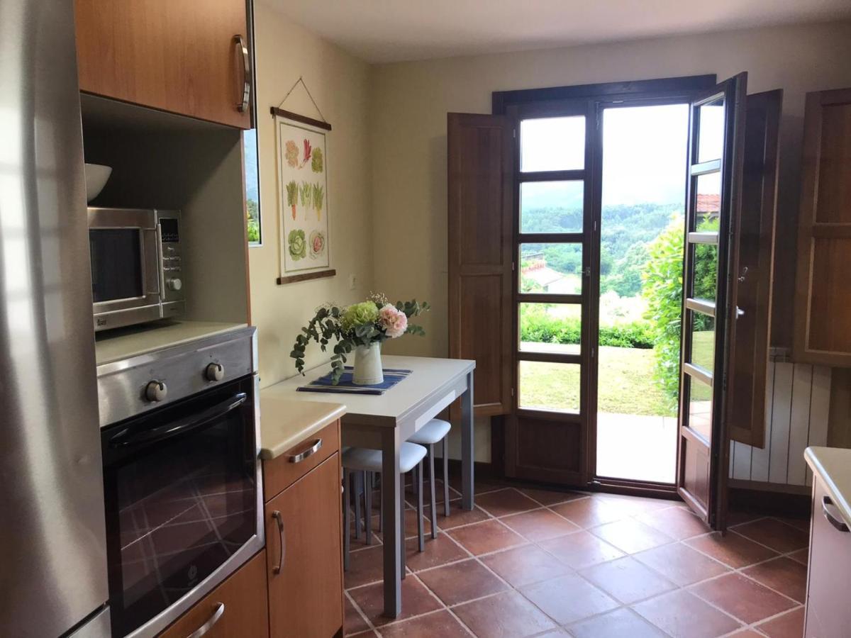 Casas El Castanedu Holiday home Niembro