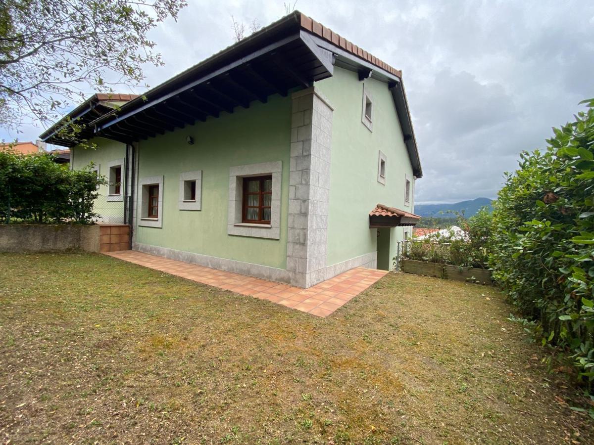 Casas El Castanedu Holiday home Niembro